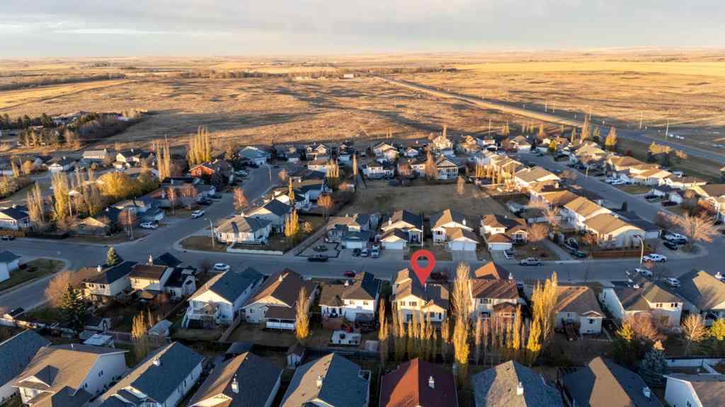 MLS® A2255682 - 224 Highland Circle  in Hillview Estates Strathmore, Residential