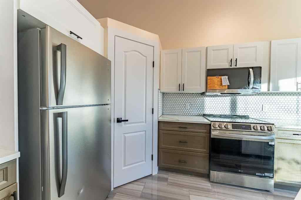 MLS® A2255682 - 224 Highland Circle  in Hillview Estates Strathmore, Residential