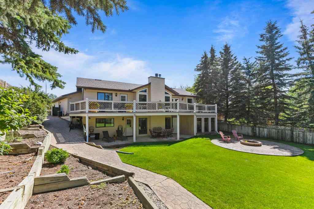 MLS® A2255683 - 2 Riverside Place  in Riverview Cochrane, Residential