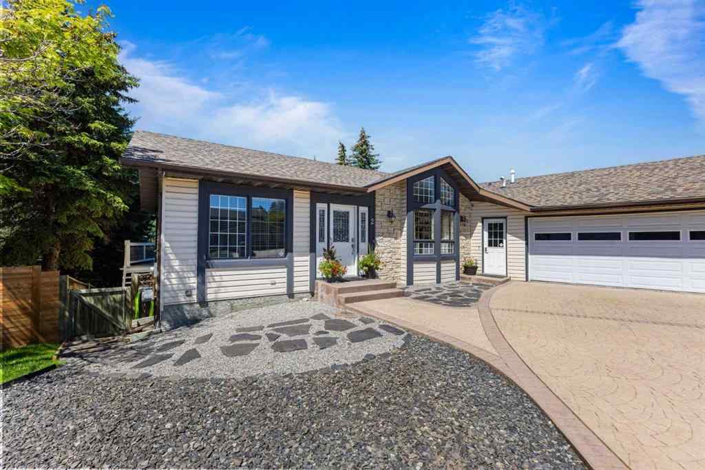 MLS® A2255683 - 2 Riverside Place  in Riverview Cochrane, Residential