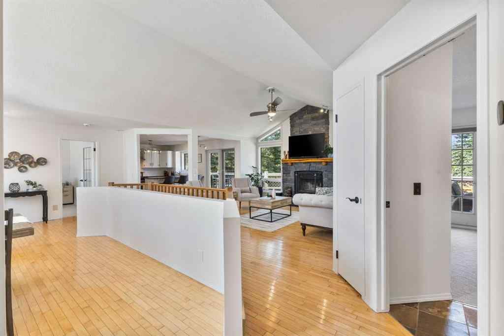 MLS® A2255683 - 2 Riverside Place  in Riverview Cochrane, Residential