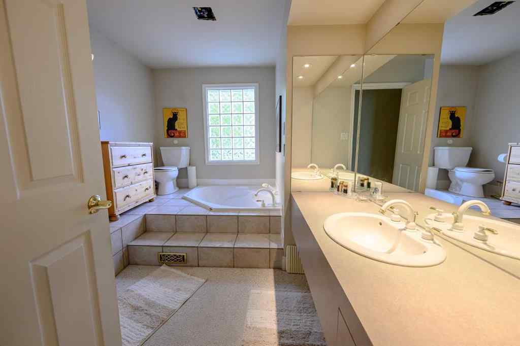 MLS® A2255685 - 9904 106 Avenue  in VLA Montrose Grande Prairie, Residential