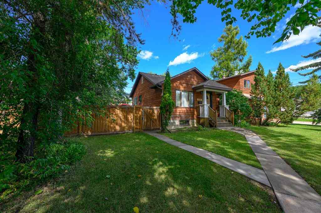 MLS® A2255685 - 9904 106 Avenue  in VLA Montrose Grande Prairie, Residential