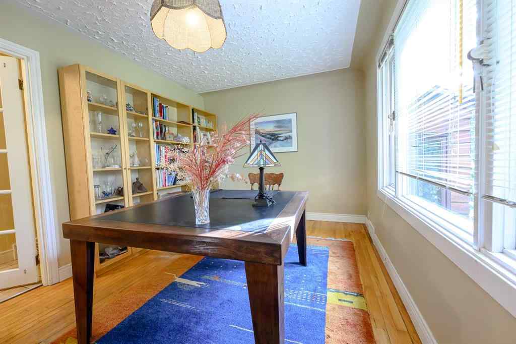 MLS® A2255685 - 9904 106 Avenue  in VLA Montrose Grande Prairie, Residential