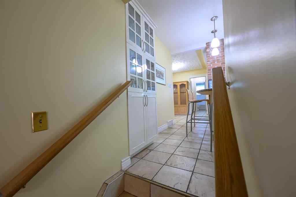 MLS® A2255685 - 9904 106 Avenue  in VLA Montrose Grande Prairie, Residential