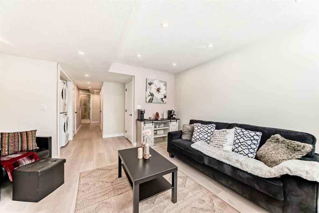 MLS® A2255686 - 154 Chinook Gate Boulevard  in Chinook Gate Airdrie, Residential