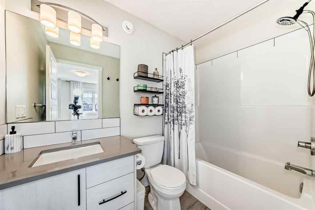 MLS® A2255686 - 154 Chinook Gate Boulevard  in Chinook Gate Airdrie, Residential