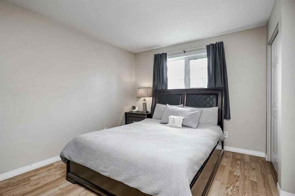MLS® A2255687 - 5 Shawinigan Rise SW in Shawnessy Calgary, Residential