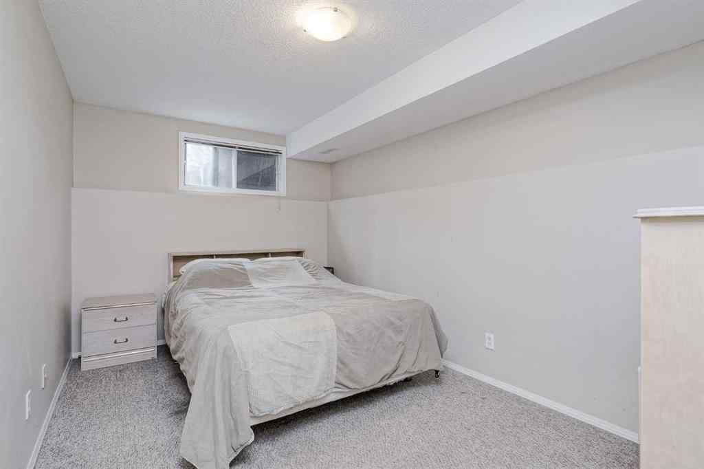 MLS® A2255687 - 5 Shawinigan Rise SW in Shawnessy Calgary, Residential