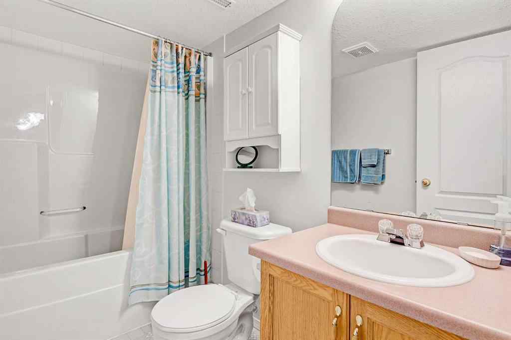 MLS® A2255688 - 10538 Royal Oaks Drive  in Royal Oaks Grande Prairie, Residential