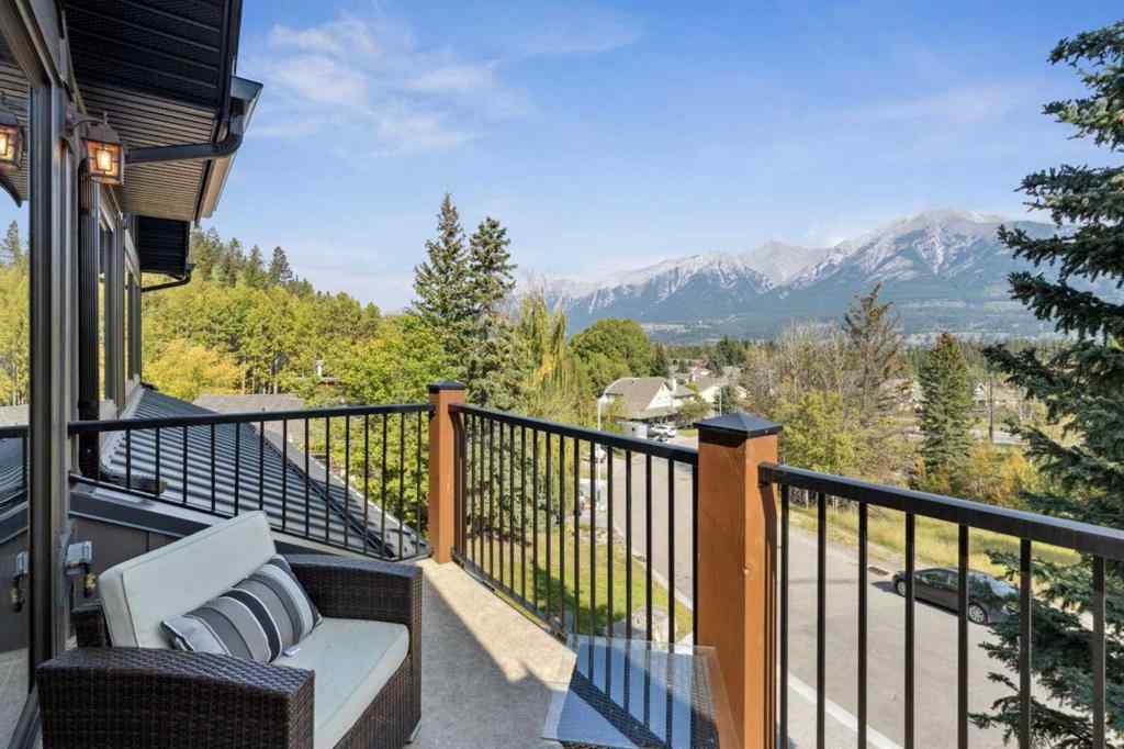 MLS® A2255689 - 104 Rummel Place  in Rundleview Ests Canmore, Residential