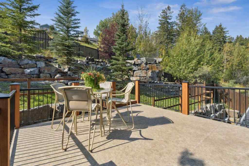 MLS® A2255689 - 104 Rummel Place  in Rundleview Ests Canmore, Residential