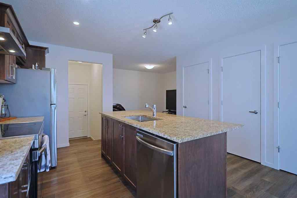 MLS® A2255694 - 153 Yorkville Avenue SW in Yorkville Calgary, Residential