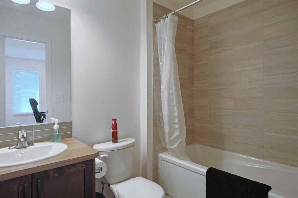 MLS® A2255694 - 153 Yorkville Avenue SW in Yorkville Calgary, Residential