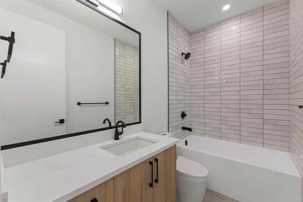 MLS® A2255696 - 4709 19 Avenue NW in Montgomery Calgary, Residential