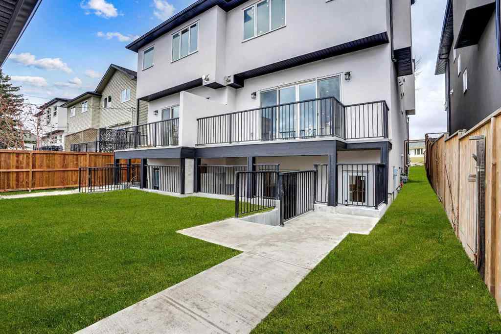 MLS® A2255696 - 4709 19 Avenue NW in Montgomery Calgary, Residential