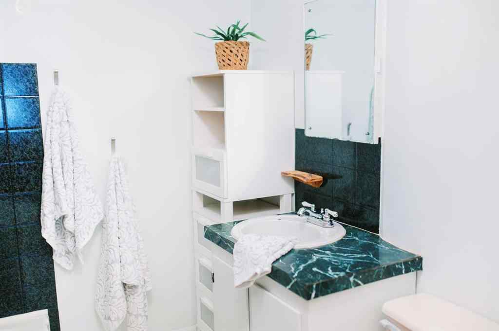 MLS® A2255699 - 4901 48 Street S in NONE Stettler, Residential