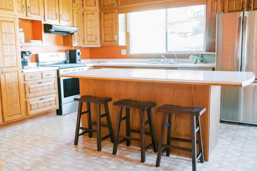 MLS® A2255699 - 4901 48 Street S in NONE Stettler, Residential