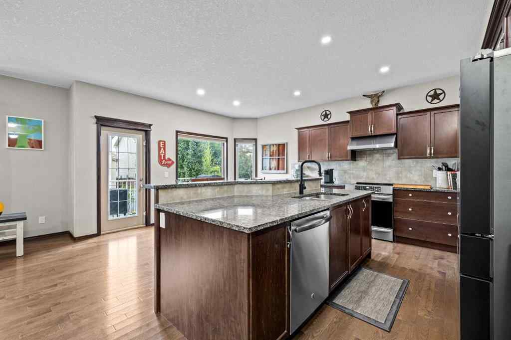 MLS® A2255701 - 22 West Pointe Manor  in West Pointe Cochrane, Residential
