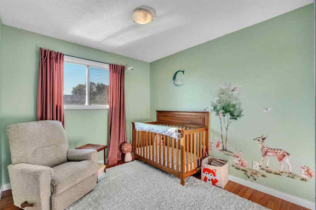 MLS® A2255702 - Unit #810 120 Silvercreek Close NW in Silver Springs Calgary, Residential