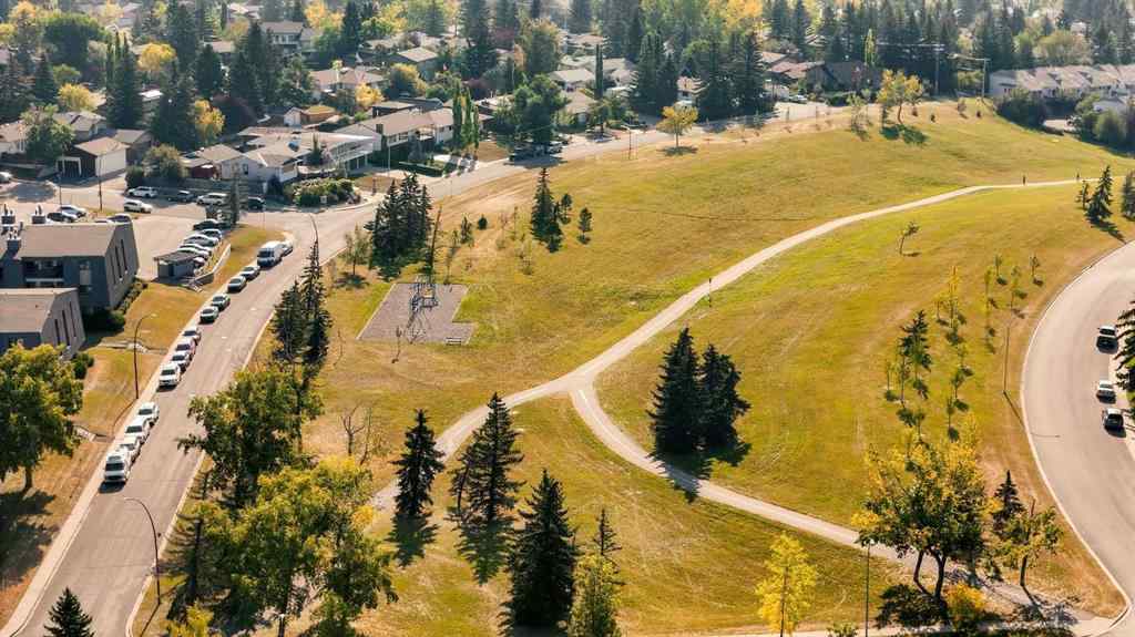 MLS® A2255702 - Unit #810 120 Silvercreek Close NW in Silver Springs Calgary, Residential