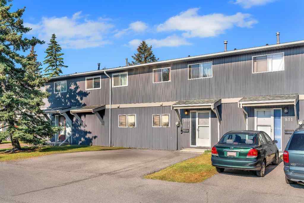 MLS® A2255702 - Unit #810 120 Silvercreek Close NW in Silver Springs Calgary, Residential