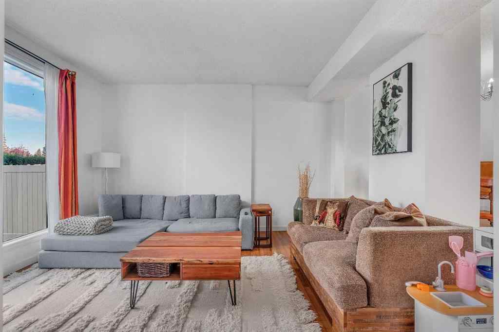 MLS® A2255702 - Unit #810 120 Silvercreek Close NW in Silver Springs Calgary, Residential