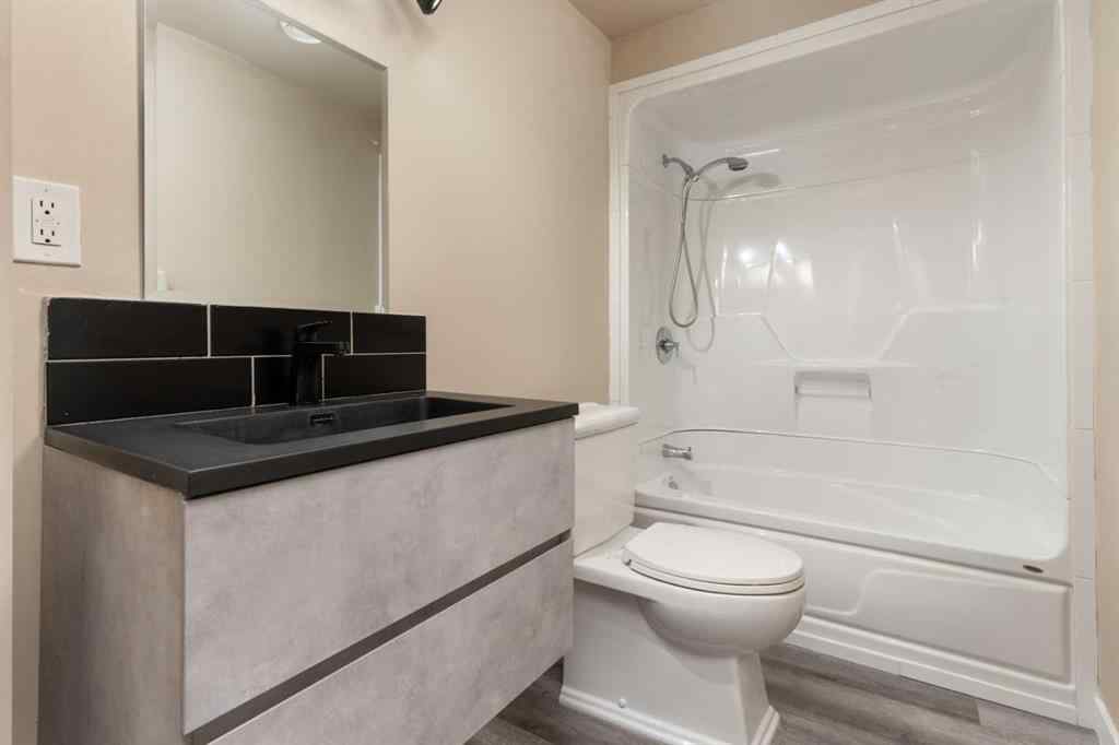 MLS® A2255720 - 2411B Valleyview Drive Drive  in Valleyview Camrose, Residential