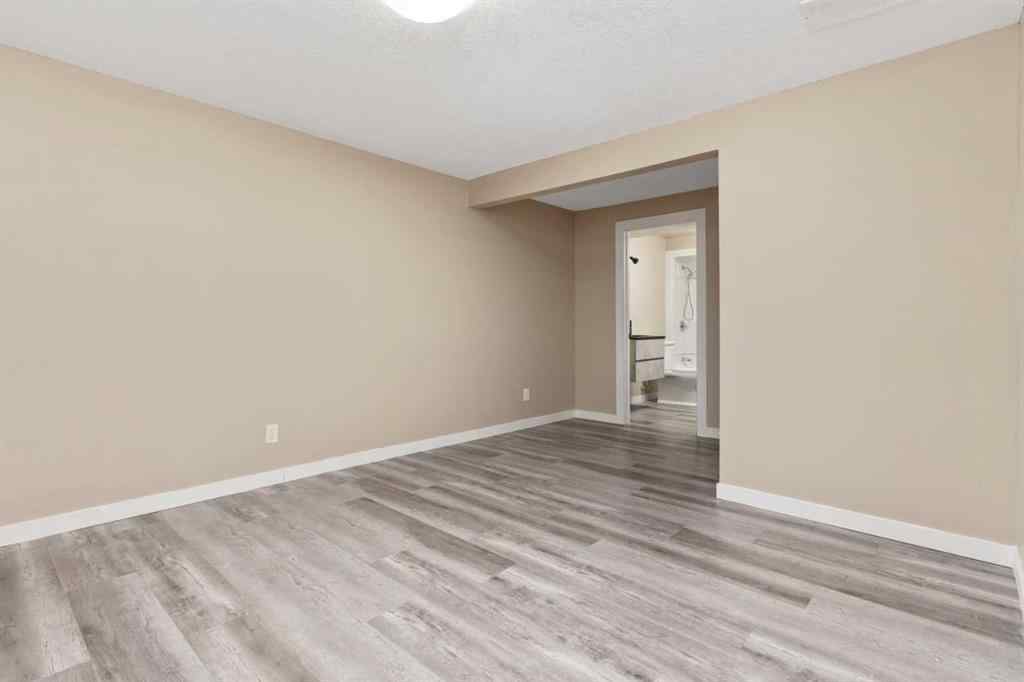 MLS® A2255720 - 2411B Valleyview Drive Drive  in Valleyview Camrose, Residential