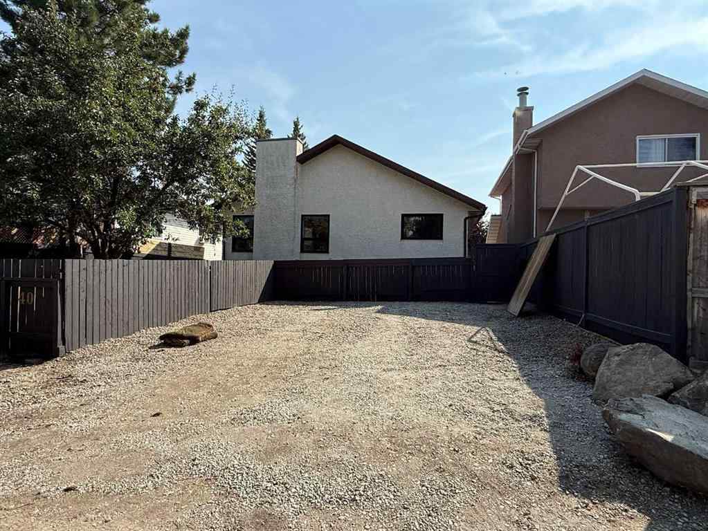 MLS® A2255723 - 40 Millrise Drive SW in Millrise Calgary, Residential