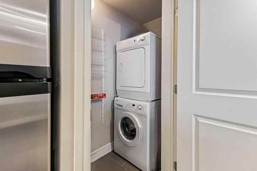 MLS® A2255727 - Unit #1106 910 5 Avenue SW in Downtown Commercial Core Calgary, Residential