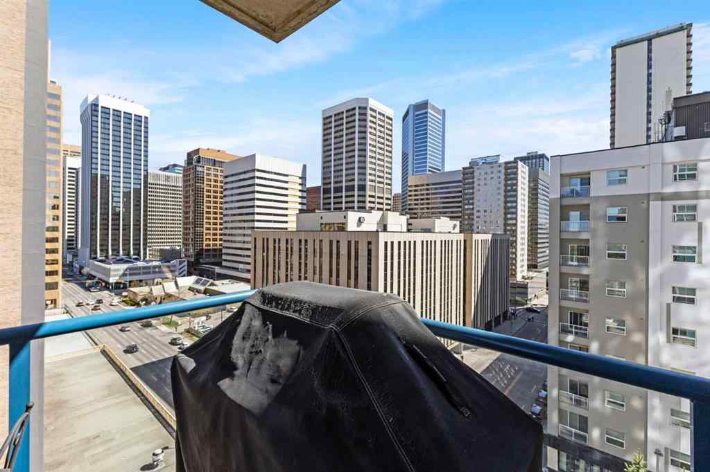 MLS® A2255727 - Unit #1106 910 5 Avenue SW in Downtown Commercial Core Calgary, Residential