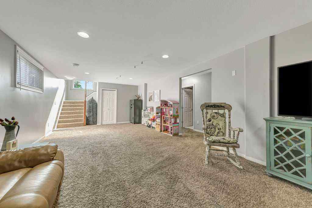 MLS® A2255728 - 4806 16 Street  in Wallacefield Lloydminster, Residential
