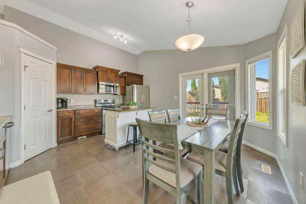 MLS® A2255728 - 4806 16 Street  in Wallacefield Lloydminster, Residential