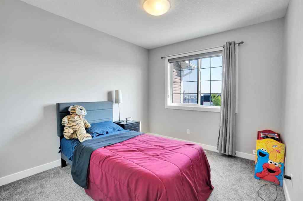 MLS® A2255736 - 717 Nolan Hill Boulevard NW in Nolan Hill Calgary, Residential