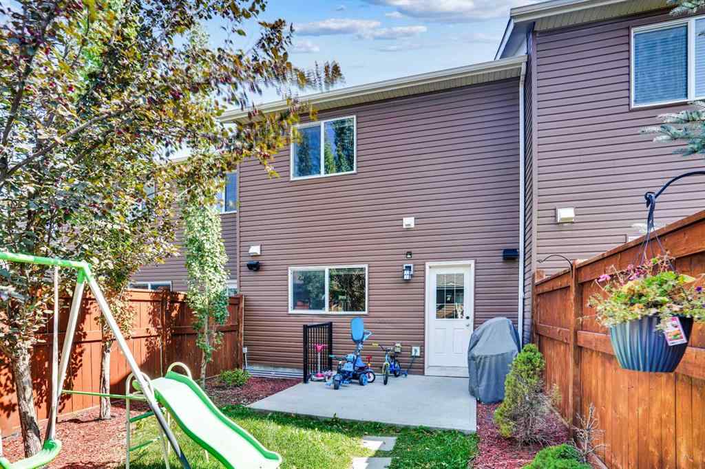 MLS® A2255736 - 717 Nolan Hill Boulevard NW in Nolan Hill Calgary, Residential