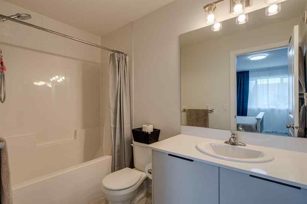 MLS® A2255738 - 452 Creekrun Crescent SW in Cobblestone Creek Airdrie, Residential