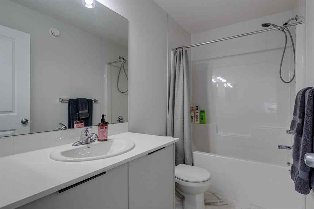 MLS® A2255738 - 452 Creekrun Crescent SW in Cobblestone Creek Airdrie, Residential