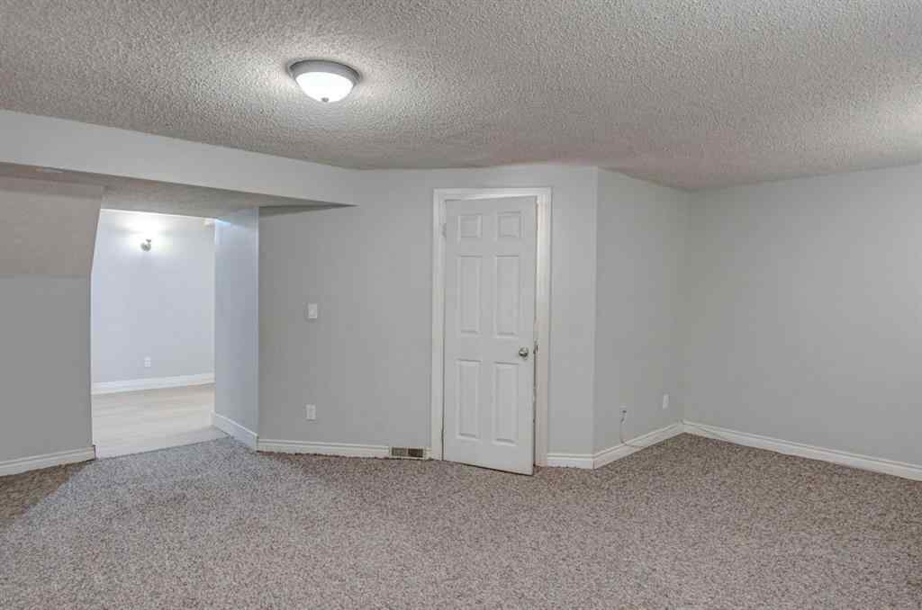 MLS® A2255740 - 3014 Dover Crescent SE in Dover Calgary, Residential