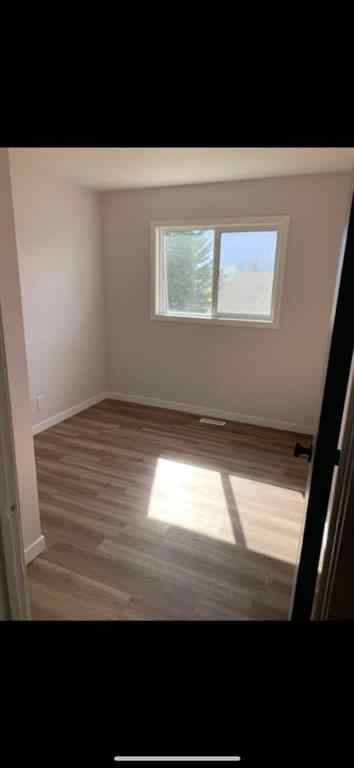 MLS® A2255743 - 9510 100 Avenue  in NONE Sexsmith, Multi-Family