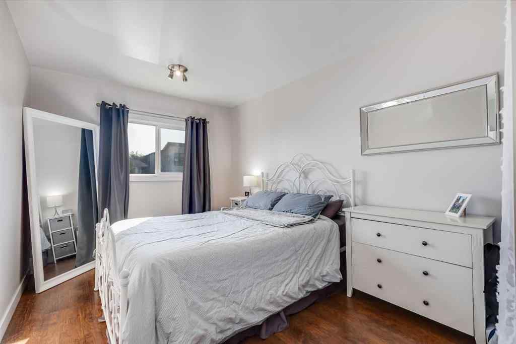 MLS® A2255747 - Unit #302 1811 18A Street SW in Bankview Calgary, Residential