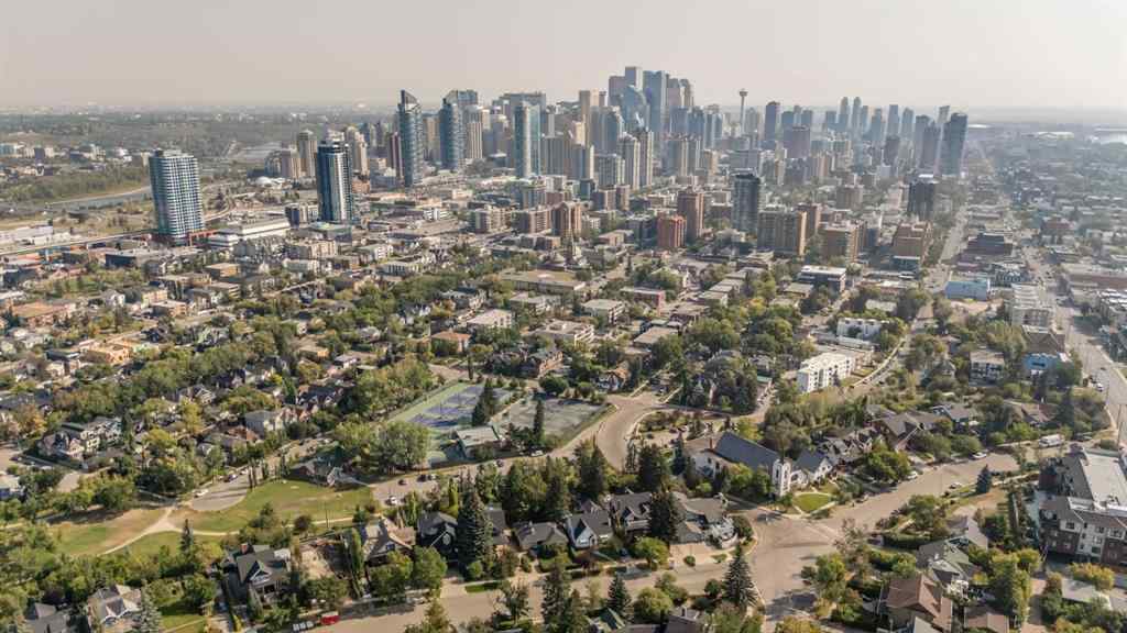 MLS® A2255747 - Unit #302 1811 18A Street SW in Bankview Calgary, Residential