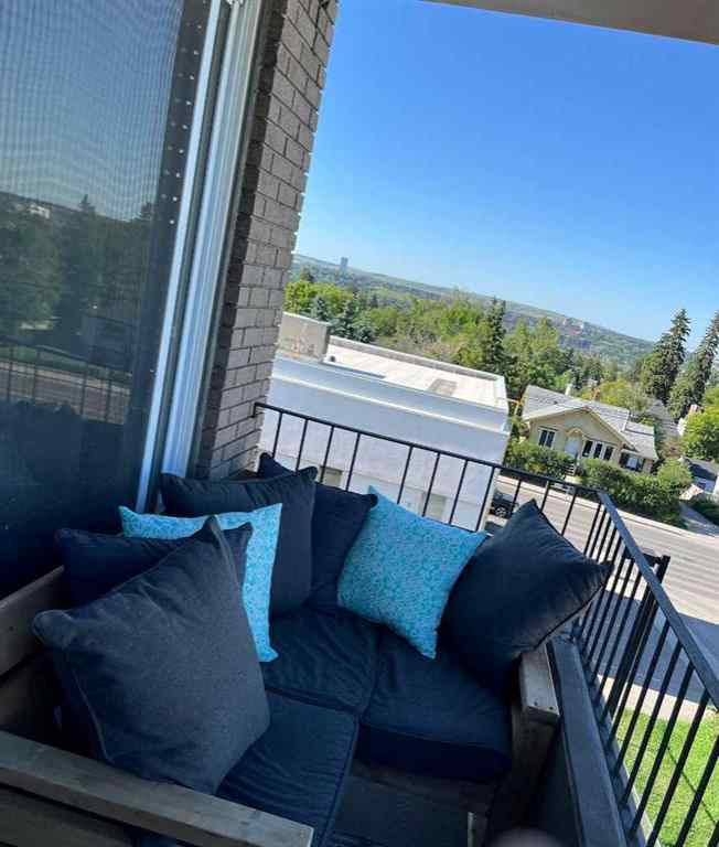 MLS® A2255747 - Unit #302 1811 18A Street SW in Bankview Calgary, Residential