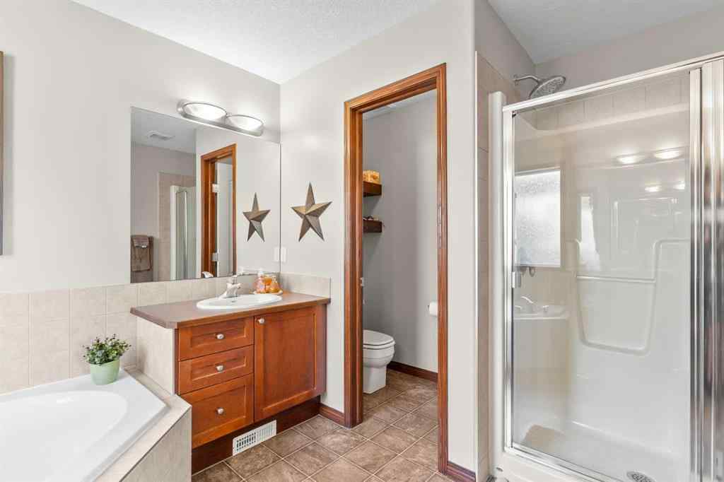 MLS® A2255748 - 149 Tanner Close SE in Thorburn Airdrie, Residential