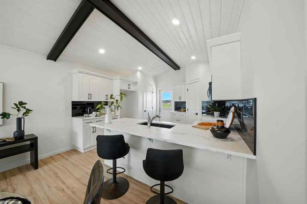 MLS® A2255749 - 62 Metcalf Way  in Metcalf Ridge Lacombe, Residential