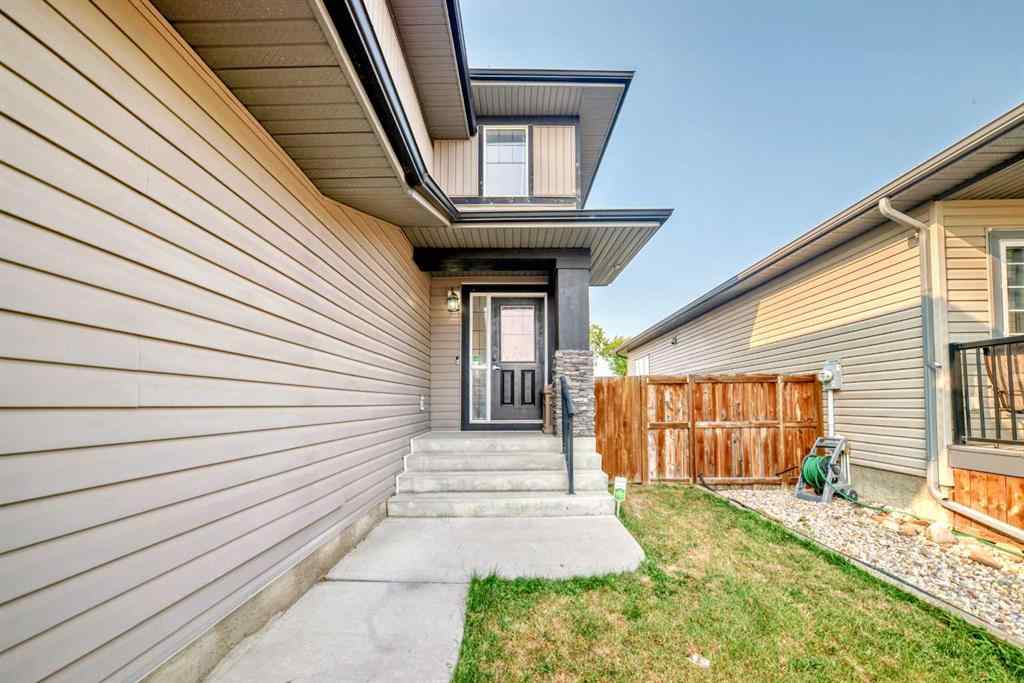 MLS® A2255752 - 332 Ranch Close  in The Ranch_Strathmore Strathmore, Residential