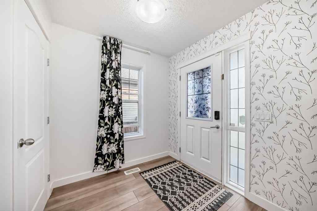 MLS® A2255752 - 332 Ranch Close  in The Ranch_Strathmore Strathmore, Residential
