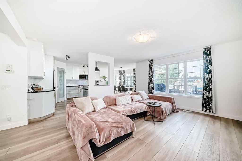 MLS® A2255752 - 332 Ranch Close  in The Ranch_Strathmore Strathmore, Residential