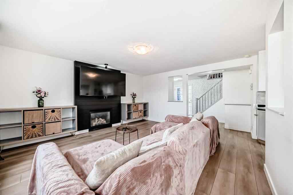 MLS® A2255752 - 332 Ranch Close  in The Ranch_Strathmore Strathmore, Residential