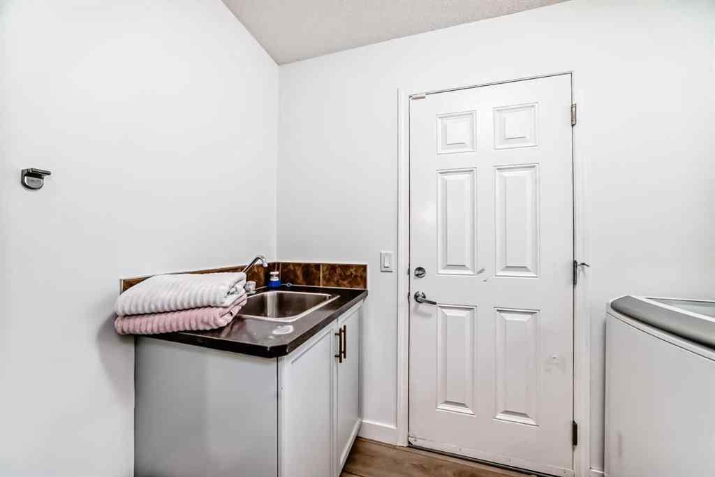 MLS® A2255752 - 332 Ranch Close  in The Ranch_Strathmore Strathmore, Residential